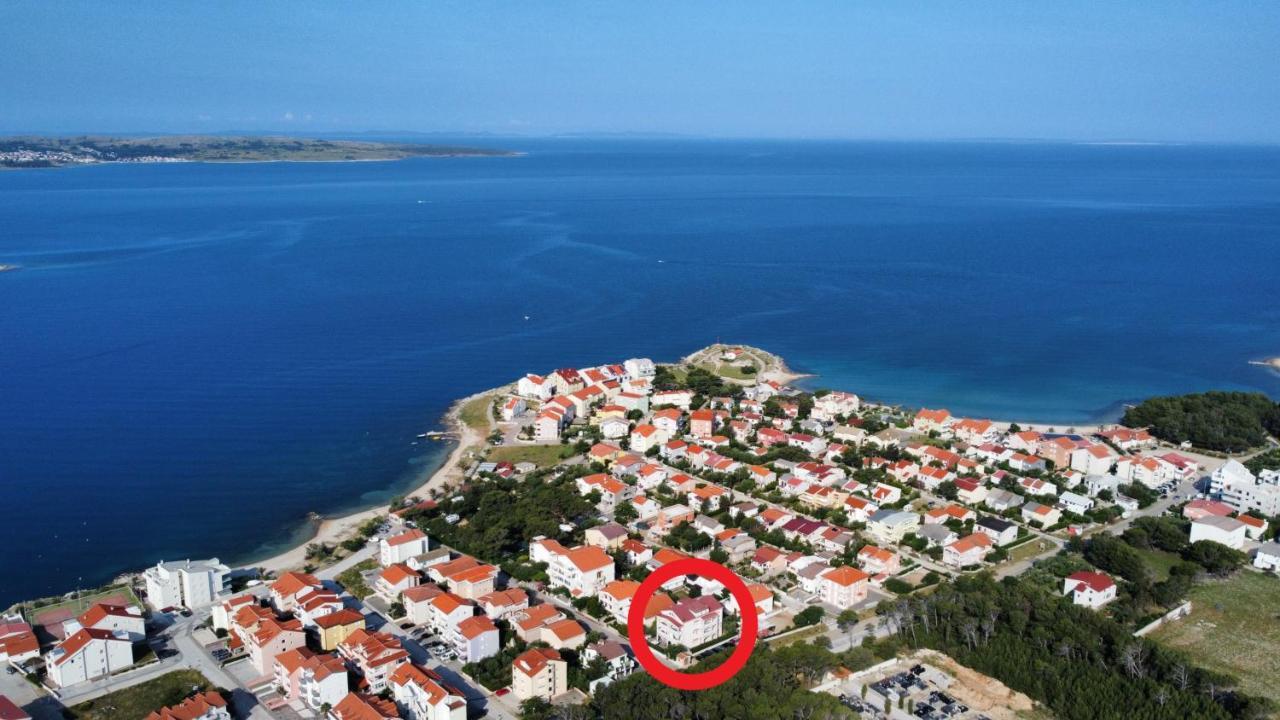 Apartmani Nena Povljana Extérieur photo